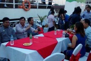 2015 05 02 Social Gathering on RV Royal Green